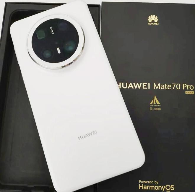 真机使用感受憋了一肚子心里话不吐不快！龙8体育入口华为Mate 70 Pro(图5)