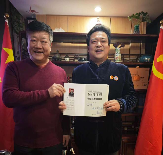 国民视觉健康科普公益行动龙8手机登录入口2024(图2)